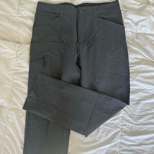 Patagonia Men's Quandary Dark Grey Pants